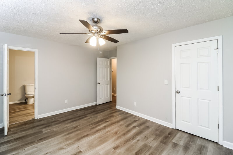 2,690/Mo, 1032 Pinetree Ct Powder Springs, GA 30127 Main Bedroom View