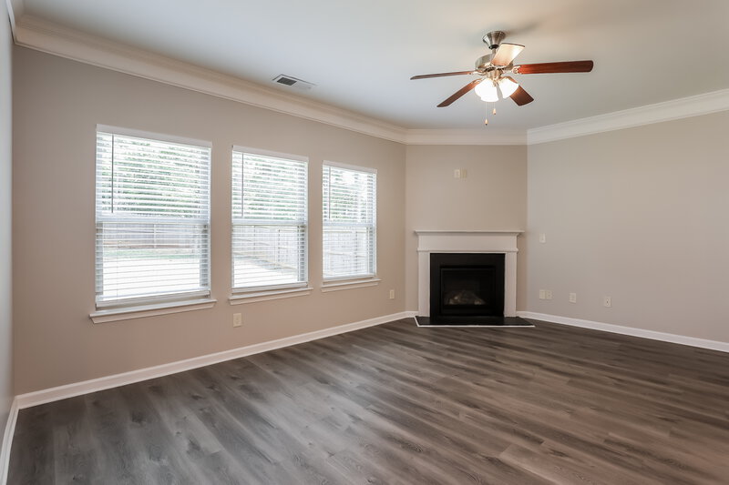 3,110/Mo, 216 Preserve Dr Newnan, GA 30263 Living Room View
