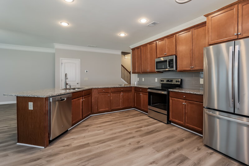 3,110/Mo, 216 Preserve Dr Newnan, GA 30263 Kitchen View 2