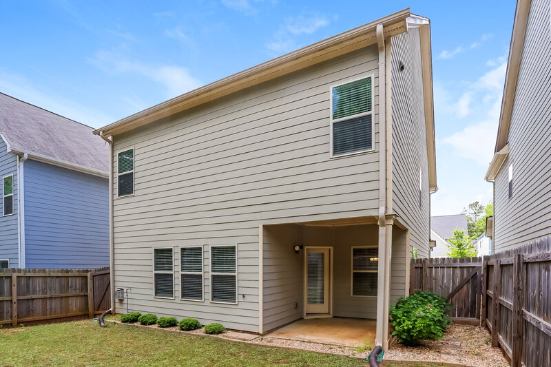 3,110/Mo, 216 Preserve Dr Newnan, GA 30263 Rear View