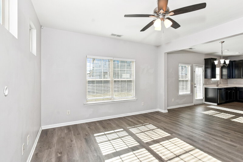 1,975/Mo, 11 Samuel Way NW Cartersville, GA 30121 Living Room View 3