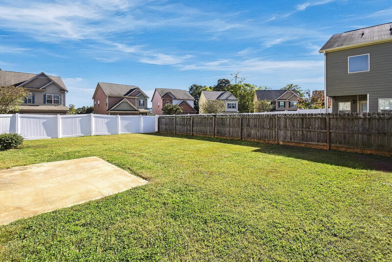 1,975/Mo, 11 Samuel Way NW Cartersville, GA 30121 Backyard View