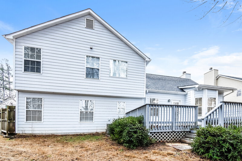 2,100/Mo, 2926 Yukon Trail Acworth, GA 30101 Rear View 2
