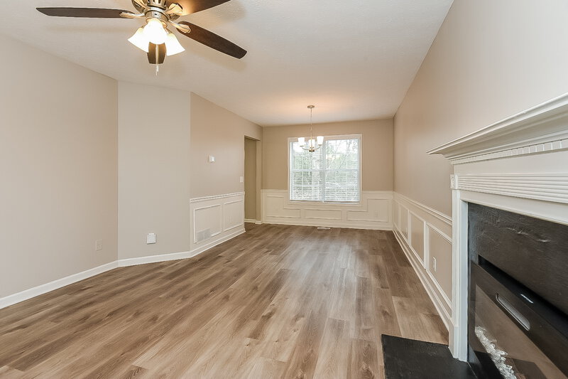 2,080/Mo, 505 Misty Crk Canton, GA 30114 Living Room View 2