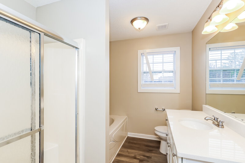 1,680/Mo, 205 Winchester Dr Villa Rica, GA 30180 Main Bathroom View