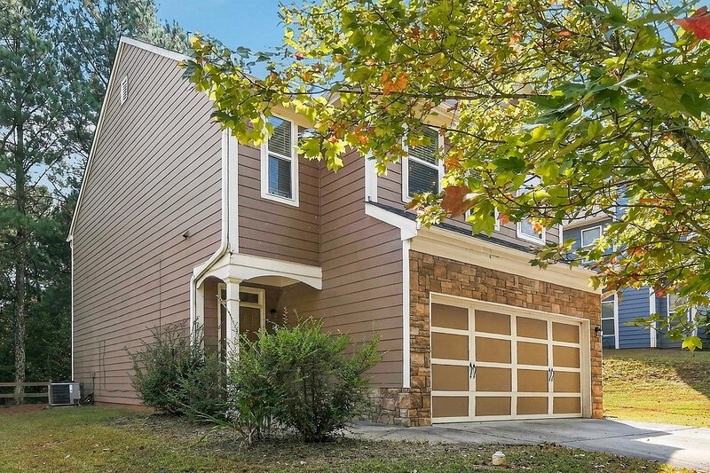 2,000/Mo, 1521 Lily Valley Dr Lawrenceville, GA 30045 Front View
