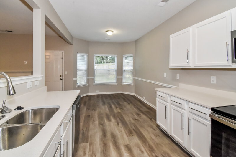 2,030/Mo, 5853 Little River Rd College Park, GA 30349 Kitchen View 2