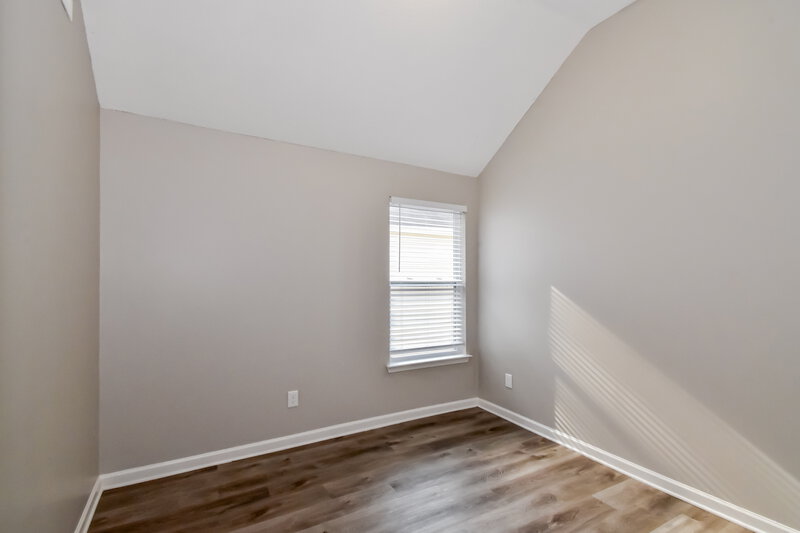 2,030/Mo, 5853 Little River Rd College Park, GA 30349 Bedroom View 2