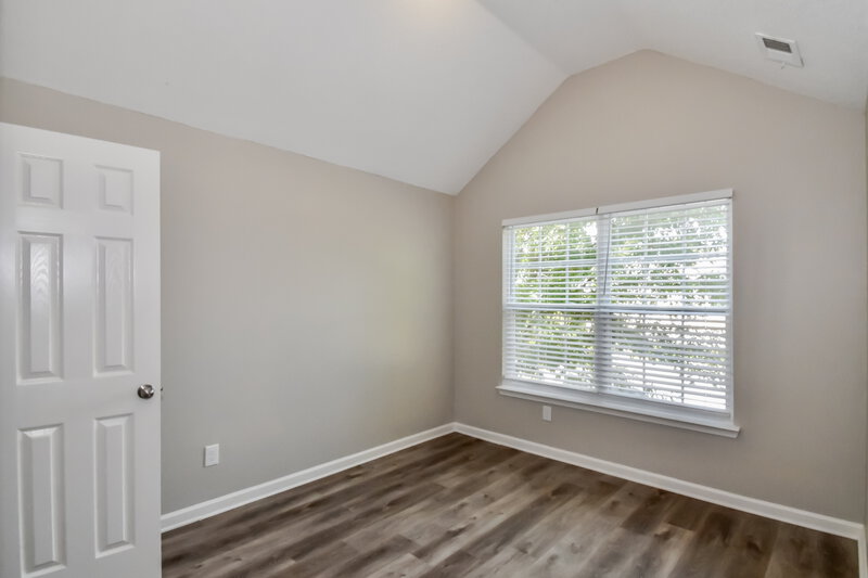 2,030/Mo, 5853 Little River Rd College Park, GA 30349 Bedroom View 3