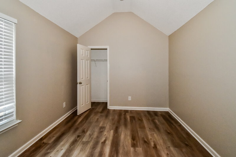 2,030/Mo, 5853 Little River Rd College Park, GA 30349 Bedroom View 5