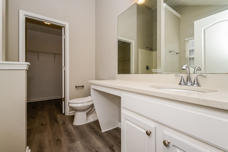 2,215/Mo, 2503 Brookgate Way Ellenwood, GA 30294 Main Bathroom View