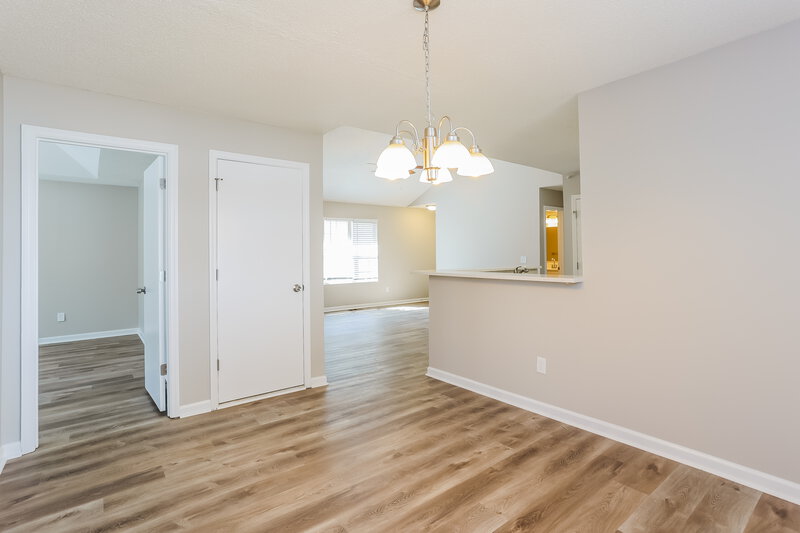 1,925/Mo, 3455 Clare Cottage Trce SW Marietta, GA 30008 Dining Room View 3