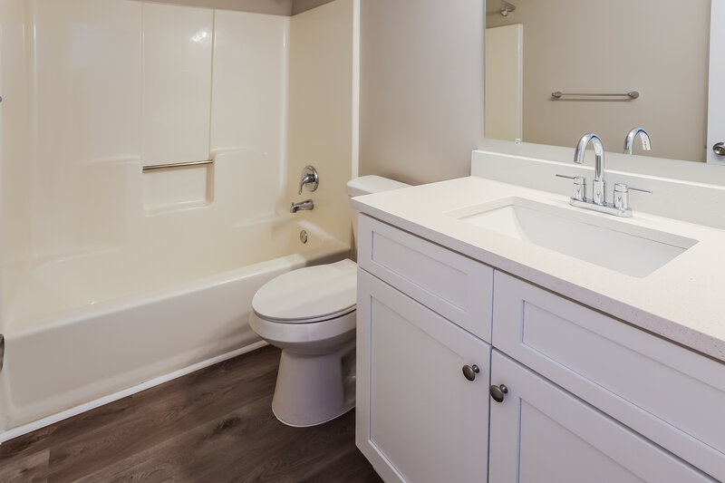 1,925/Mo, 3455 Clare Cottage Trce SW Marietta, GA 30008 Bathroom View