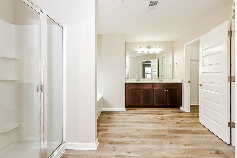 2,195/Mo, 11816 Lovejoy Crossing Blvd Hampton, GA 30228 Main Bathroom View
