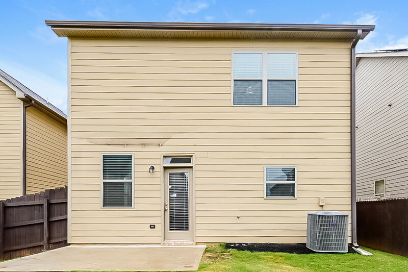 2,195/Mo, 11816 Lovejoy Crossing Blvd Hampton, GA 30228 Rear View