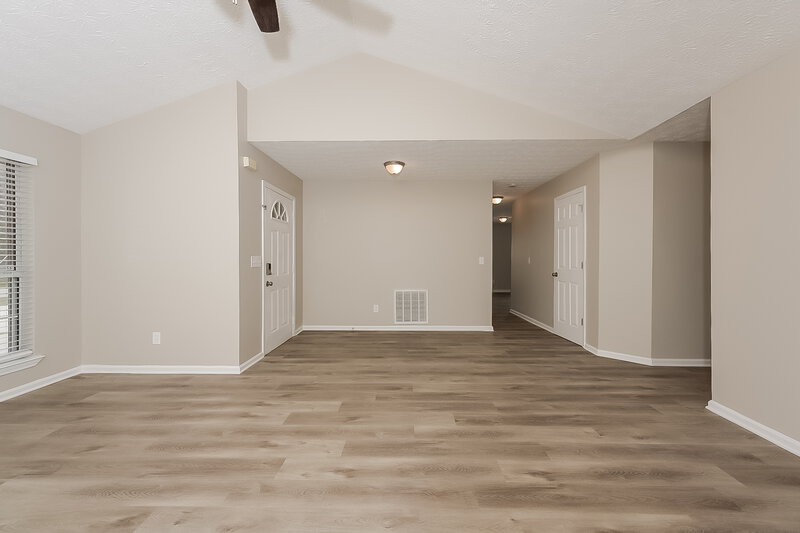 1,860/Mo, 7731 Tara Rd Jonesboro, GA 30236 Living Room View