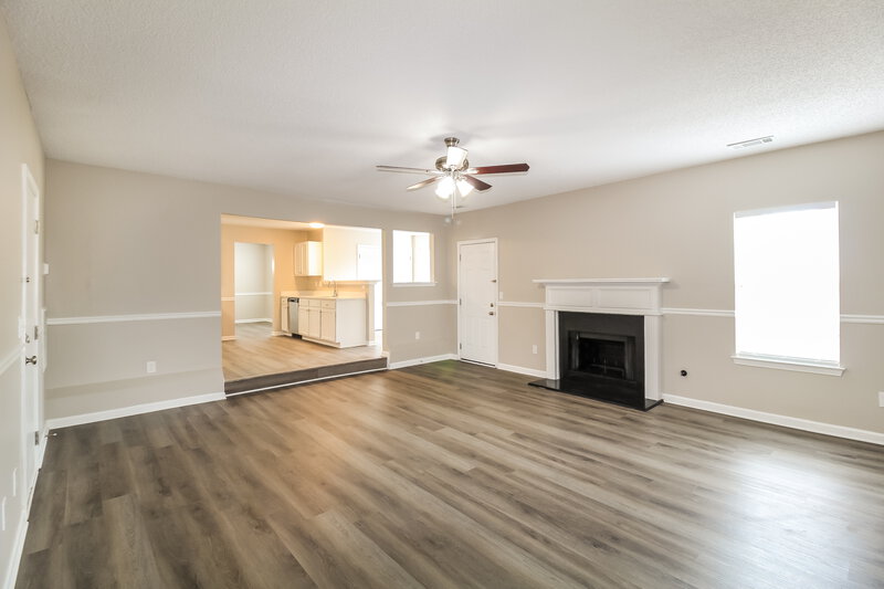 3,430/Mo, 6243 Sayler Park Drive Lithonia, GA 30058 Living Room View 2