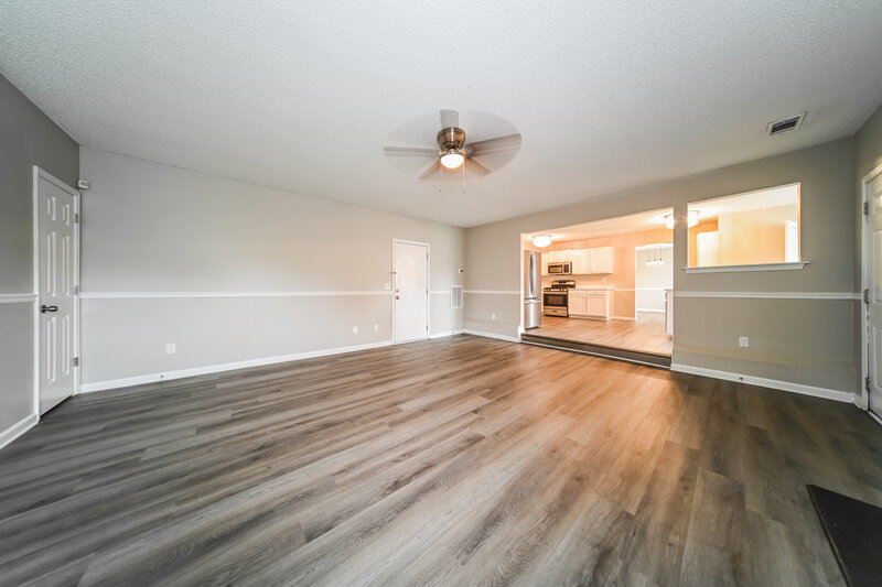 2,465/Mo, 6243 Sayler Park Lithonia, GA 30058 Living Room View 3