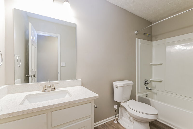 2,570/Mo, 1370 Ox Bridge Way Lawrenceville, GA 30043 Bathroom View