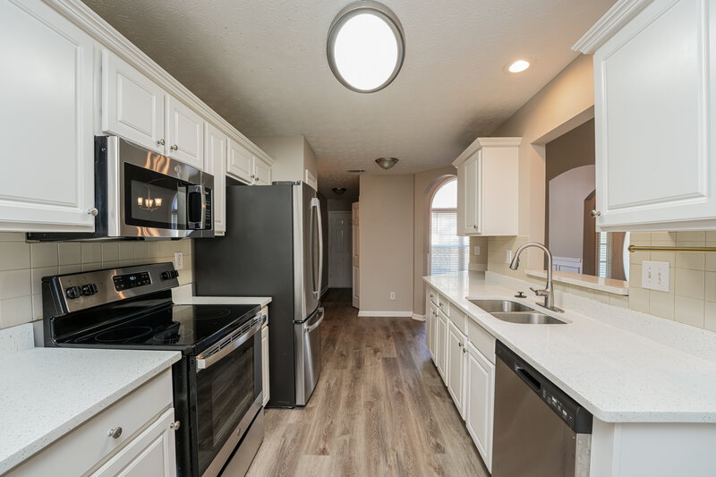 1,895/Mo, 725 Loblolly Ln Winder, GA 30680 Kitchen View