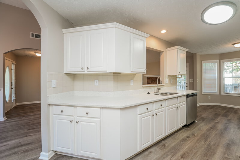 1,895/Mo, 725 Loblolly Ln Winder, GA 30680 Kitchen View 2