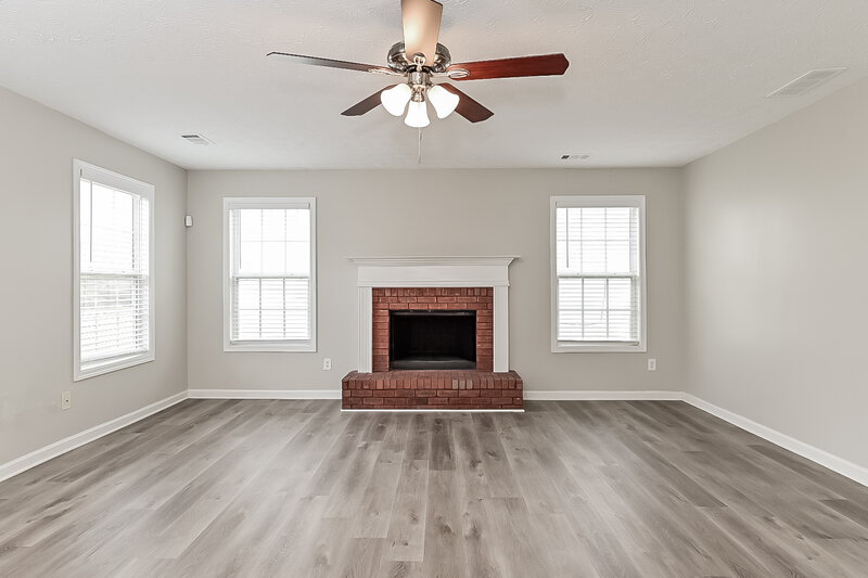 3,340/Mo, 1137 Bowlin Dr Locust Grove, GA 30248 Family Room View