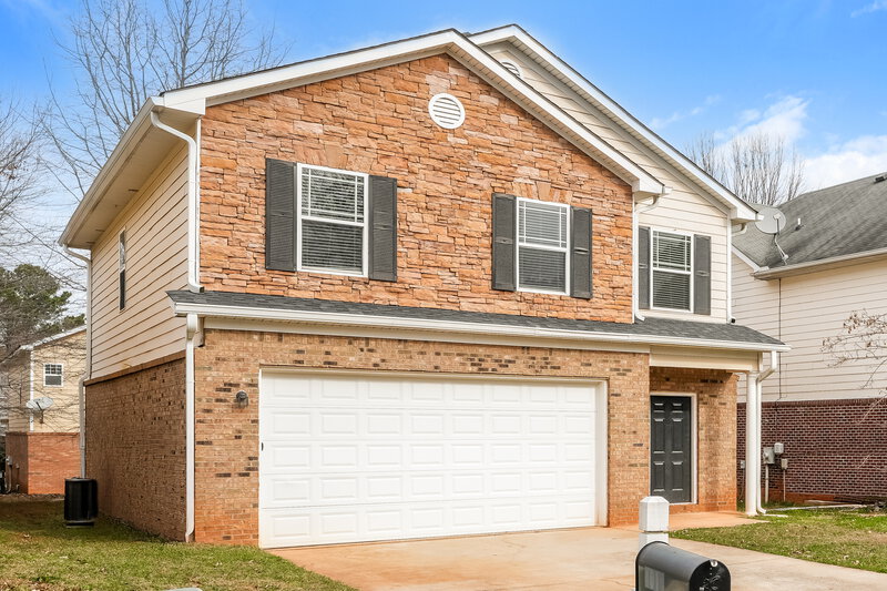 1,900/Mo, 4014 Haworth Pkwy McDonough, GA 30253 Front View