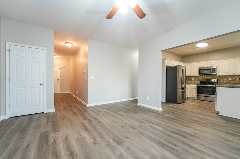 1,900/Mo, 4014 Haworth Pkwy McDonough, GA 30253 Living Room View 2