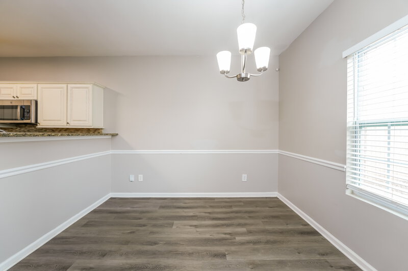 1,900/Mo, 4014 Haworth Pkwy McDonough, GA 30253 Dining Room View