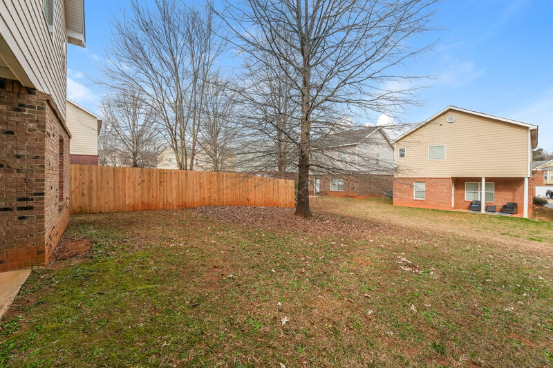 1,900/Mo, 4014 Haworth Pkwy McDonough, GA 30253 Rear View