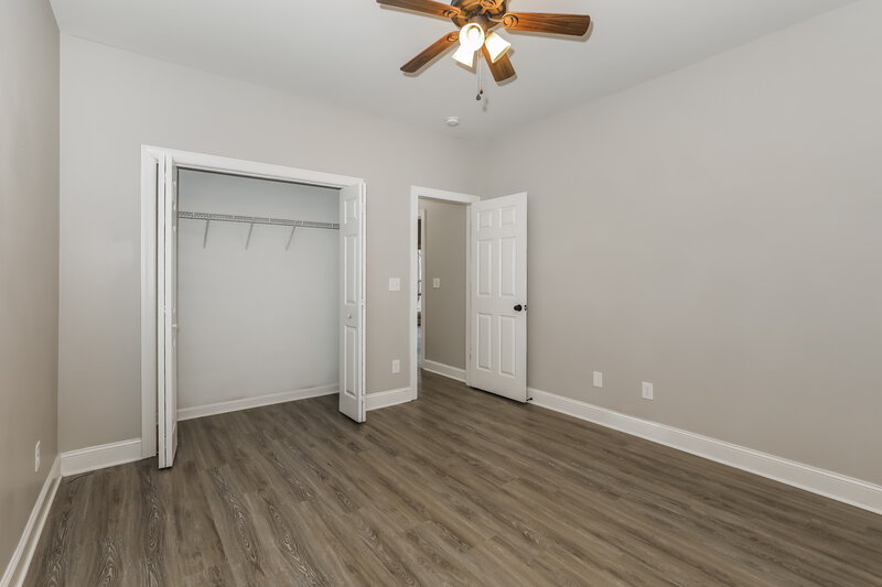 2,100/Mo, 165 Spring Cir Senoia, GA 30276 Bedroom View 3