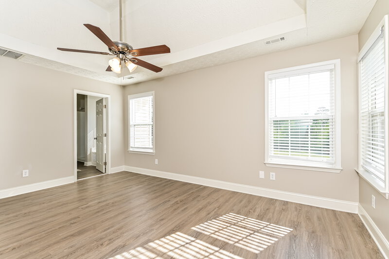 3,020/Mo, 130 Bridgemill Dr Hampton, GA 30228 Main Bedroom View
