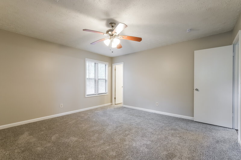 2,040/Mo, 319 Knollwood Ln Woodstock, GA 30188 Main Bedroom View