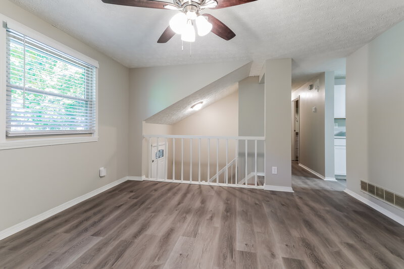 2,215/Mo, 5099 Stone Trce Stone Mountain, GA 30083 Living Room View 2