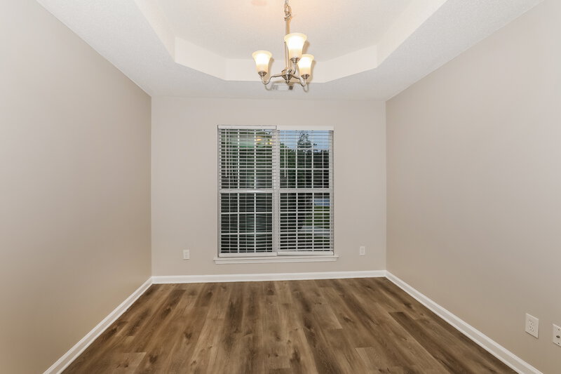 2,510/Mo, 5567 Katherine Village Dr Ellenwood, GA 30294 Dining Room View