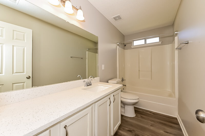 3,360/Mo, 5567 Katherine Village Dr Ellenwood, GA 30294 Bathroom View