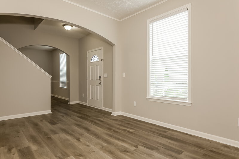 2,450/Mo, 3264 Tiara Cir Atlanta, GA 30311 Sitting Room View