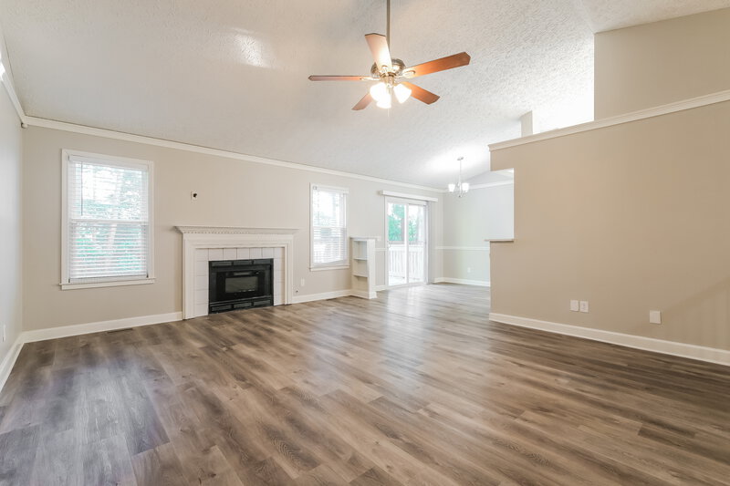 2,555/Mo, 2579 Marleigh Farm Rd NW Kennesaw, GA 30152 Living Room View 2