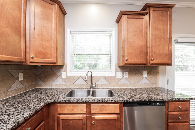 3,360/Mo, 2054 Jessica Way Conyers, GA 30012 Kitchen View 2