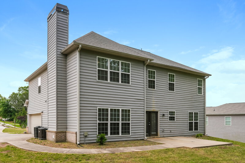 2,575/Mo, 2054 Jessica Way Conyers, GA 30012 Rear View