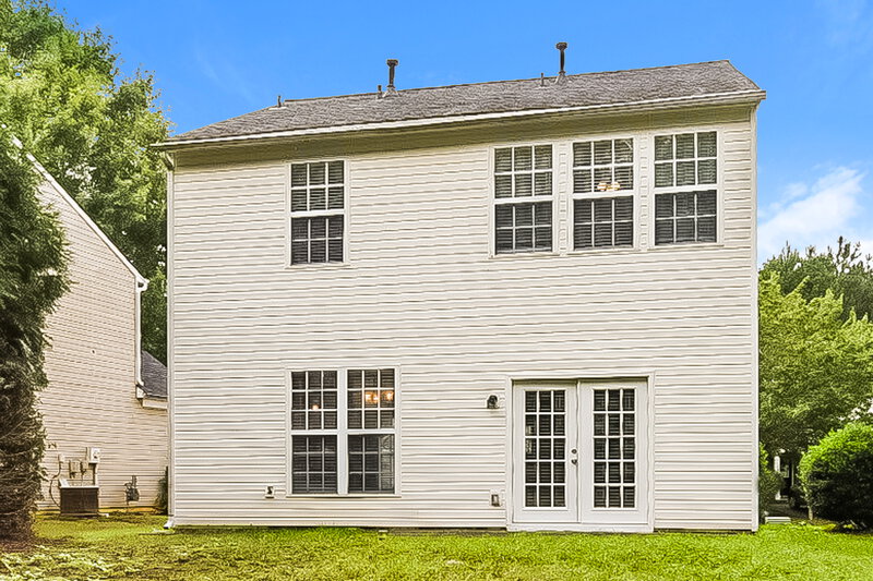 2,095/Mo, 1092 Dunedin Trail Woodstock, GA 30188 Rear View