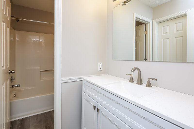 1,875/Mo, 4777 Palmetto Place NW Acworth, GA 30102 Bathroom View