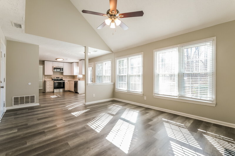 2,200/Mo, 1070 Hunters Creek Court Lawrenceville, GA 30043 Dining Room View