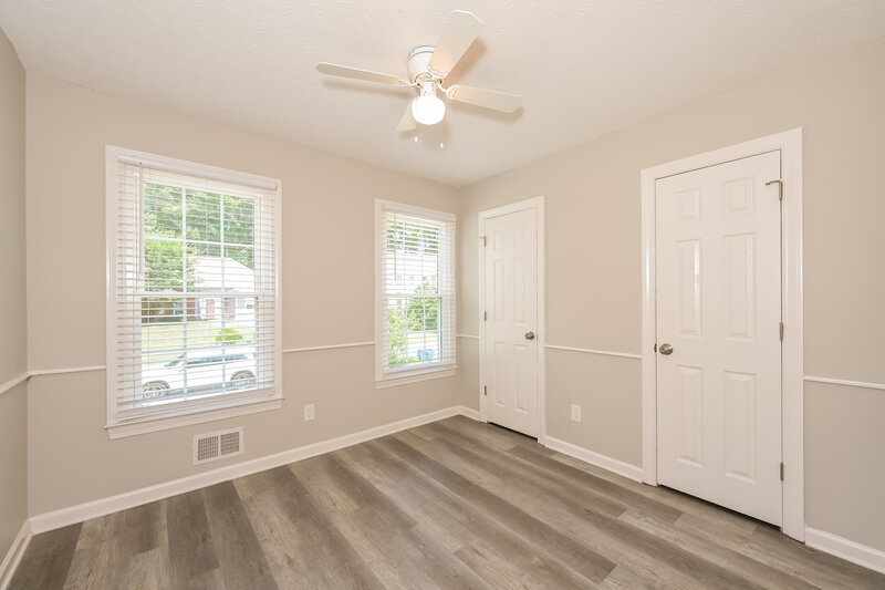 2,450/Mo, 1070 Hunters Creek Court Lawrenceville, GA 30043 Bedroom View