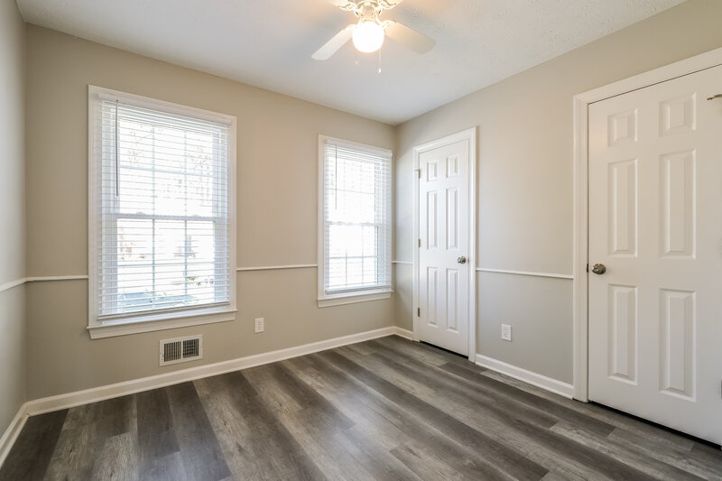 2,200/Mo, 1070 Hunters Creek Court Lawrenceville, GA 30043 Bedroom View 3