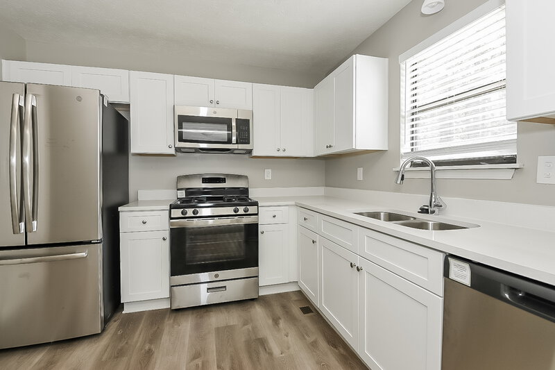 1,855/Mo, 4160 Woodcrest Dr Powder Springs, GA 30127 Kitchen View