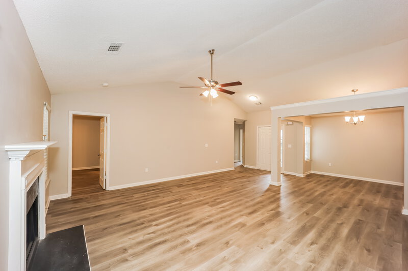 2,145/Mo, 154 Fairhaven Trl Fairburn, GA 30213 Living Room View 3