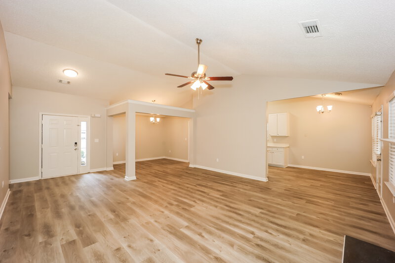 2,145/Mo, 154 Fairhaven Trl Fairburn, GA 30213 Living Room View 4