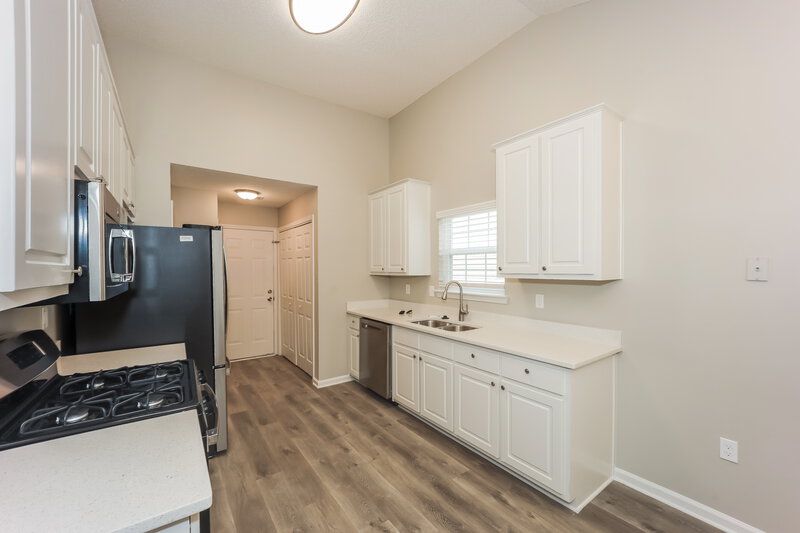 2,145/Mo, 154 Fairhaven Trl Fairburn, GA 30213 Kitchen View 2