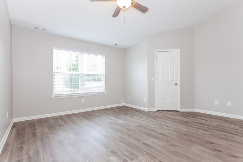 1,945/Mo, 4114 Robin Circle College Park, GA 30349 Main Bedroom View 2